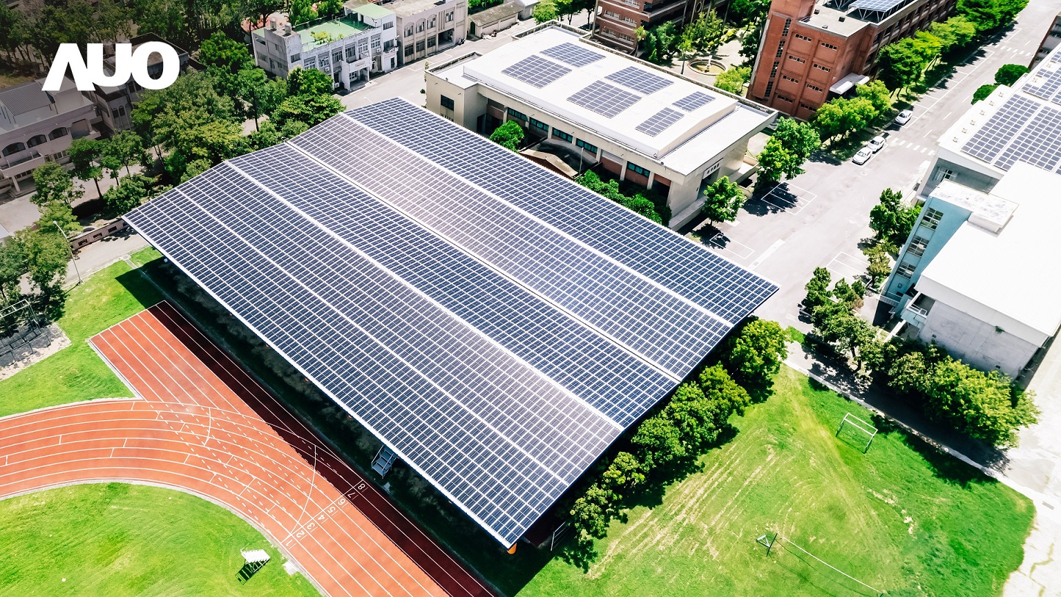 AG旗舰厅 (中国大陆) SunSteel光电整合型浪板具备快速安装、轻量化优势,可提升15%发电效能,通过国际IEC与台湾VPC认证安全、防漏、耐候标准