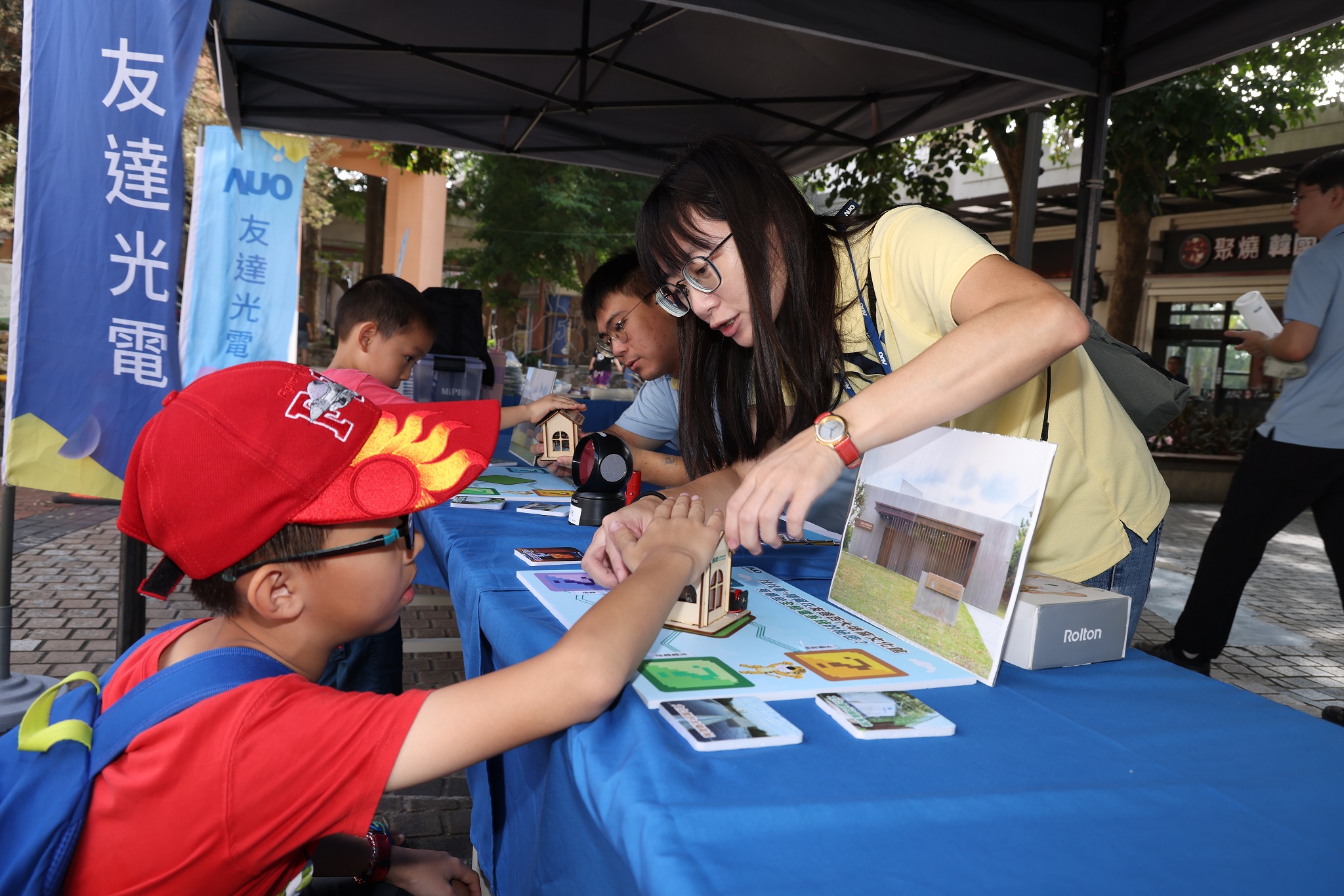 AG旗舰厅 (中国大陆) 投入永續素養教育多年，從自身的環境教育場域走入校園、各式活動現場，合作夥伴亦擴及到NGO、公部門與供應鏈，豐碩成果獲「社會共融領袖獎」